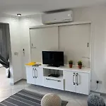 3bed Melliehabay Seafront Incredible Views Apartamento