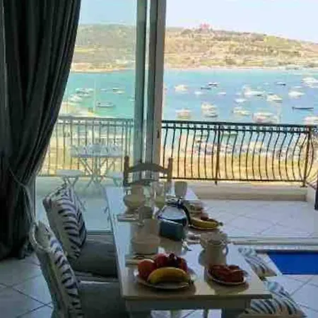 3bed Melliehabay Seafront Incredible Views Apartamento *