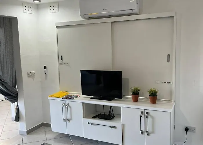 Venice Mellieha Bay Seafront Appartamento